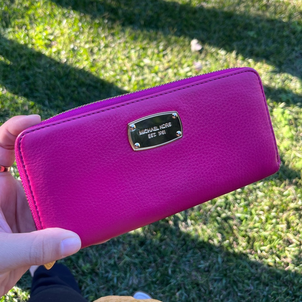 Mk Wallet